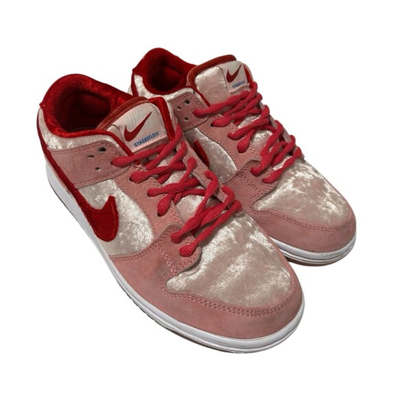 Nike Dunk Low SB x Strange Love Valentines Day Pink Red CT2552-800 Sz 8 - Picture 5 of 12